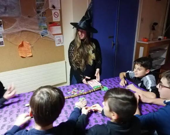 Jeux de sorciers - Colo Harry Potter - Centre de colonies de vacances Le Bien Veillant à l'Alpe du Grand Serre en Isère (38)