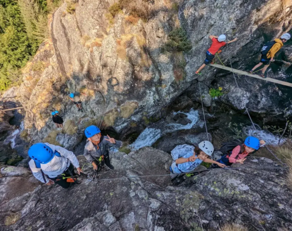 Via ferrata - Colo Multi-activités - Colonies de vacances - Centre Le Bien Veillant dans les Alpes (38)