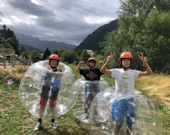 Bubble foot, colo été, colo montagne, colo isère