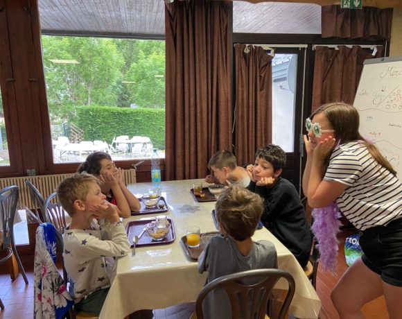 Vie quotidienne alpes du grand serre, Isère, Le Bien Veillant