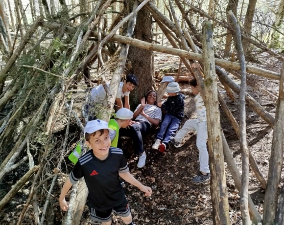 Cabanes Centre de colonies de vacances Le Bien Veillant à l'Alpe du Grand Serre en Isère (38)